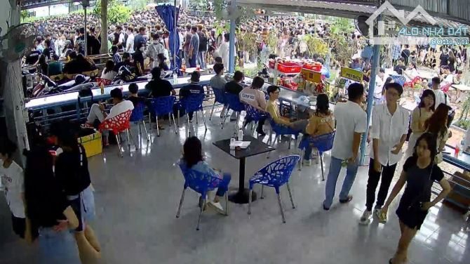 Cho thuê quán cafe full trang thiết bị vào là kinh doanh