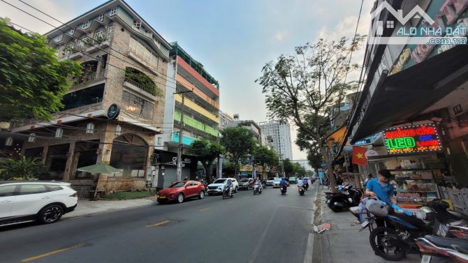 Cho Thuê Nhà Mặt Tiền Nguyễn Minh Hoàng, P12, Tân Bình- 7x12m- 5 tầng - giá chỉ 55tr/tháng