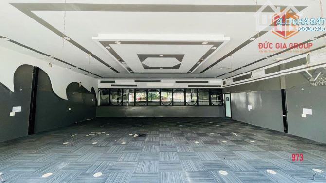 Cho thuê mặt bằng ngang 16m khu dân cư D2D phường Trấn Biên