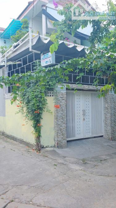 🌈Cho thuê nhà Nguyên căn góc 2 mặt tiền kiệt ô tô gần cây xăng Đồng Khởi.TP HUẾ. Có chổ b