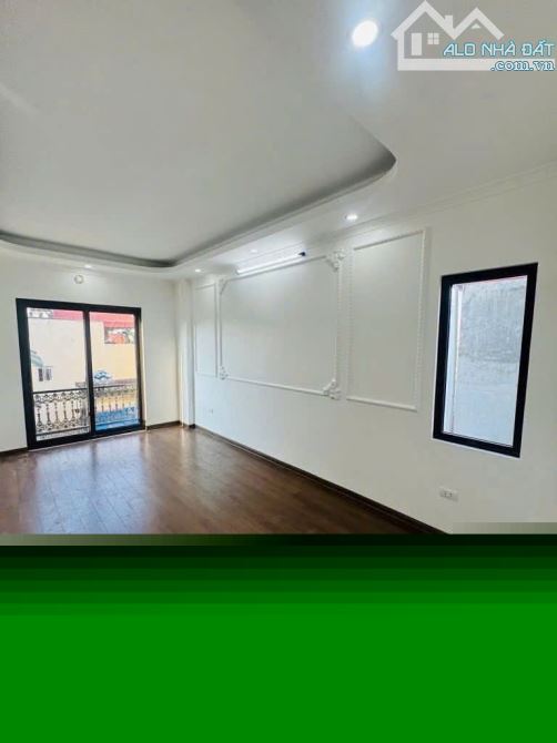 Cho thuê nhà Phú Diễn Bắc Từ Liêm 38m x 5T THANG MÁY, KD giá 14tr