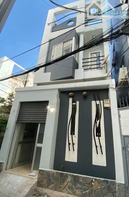 Cho Thuê Nhà HXH đường Hòa Hưng, P12, Quận 10 - DT:4.2x20m - Trệt 3 lầu 5pn 5wc - giá 22tr