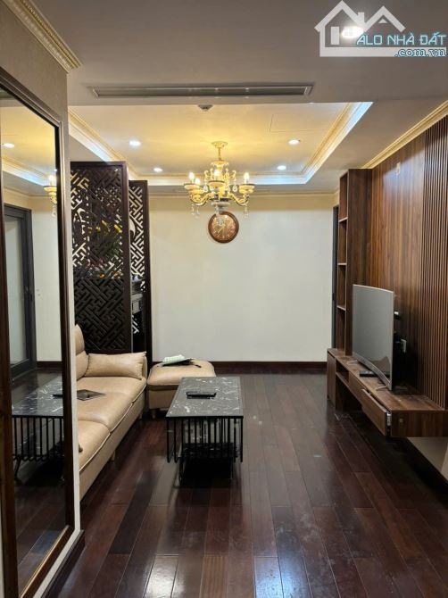 CHO THUÊ CĂN HỘ CHUNG CƯ HC GOLDEN CITY -TÒA B – 319 HỒNG TIẾN - DT 72M2-2PN-14TR/TH