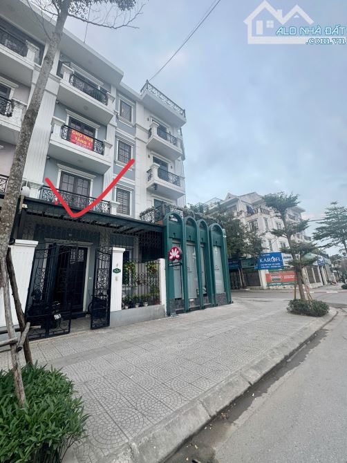 Cho thuê mặt bằng tầng 1 KĐT Athena Nguyễn Xiển – Hoàng Mai DT 70m giá thuê 18tr/th
