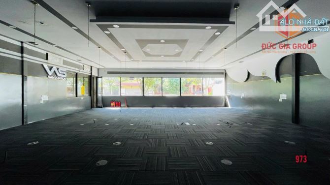 Cho thuê MBKD diện tích 288m2 trong KDC D2D giá chỉ 35tr/tháng