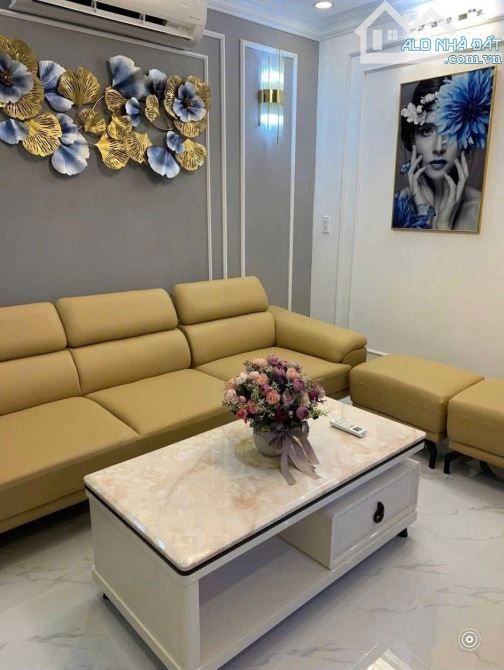 CHO THUÊ CHUNG CƯ CAO CẤP THE MANOR CROWN, TP HUẾ