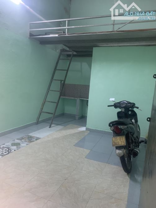 Cho thuê phòng tầng trệt đường Đồng Xoài gần chợ Hoàng Hoa Thám Tân Bình