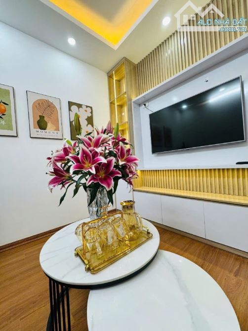 Phòng CCMN gần Ngã Tư Sở, sạch sẽ, vào ở luôn, 4.5–5tr