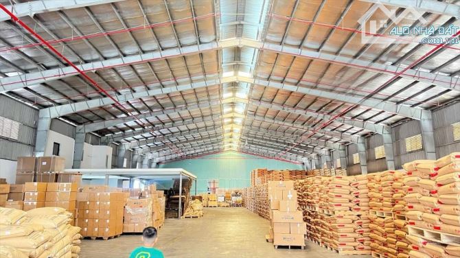 Cho thuê nhà xưởng KCN Tam Phước, Biên Hòa, 1340m2, giá thuê 4.4USD/m2.