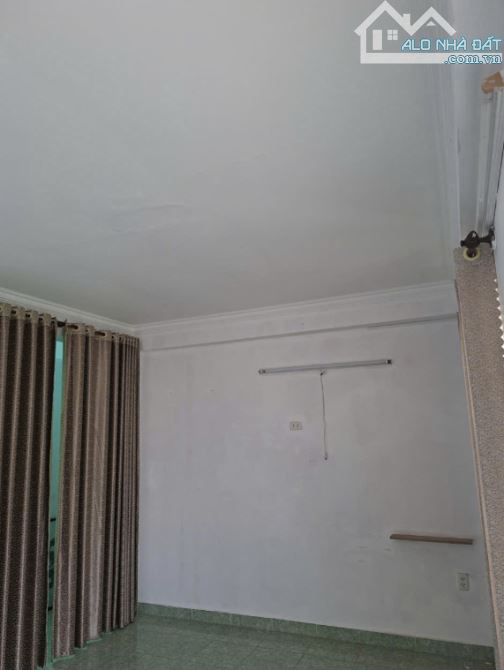 CHO THUÊ NHÀ NGUYÊN CĂN – HOÀNG HOA THÁM – 1 TRỆT 1 LỬNG 2 LẦU – DT 5×18 (90M²) – GIÁ 11 T
