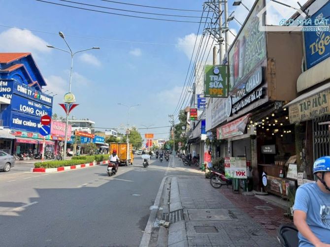 Cho thuê mặt bằng góc 2 mặt tiền khu GS1, 213m2, Quãng trường xanh, Dĩ An, chỉ 30tr/tháng