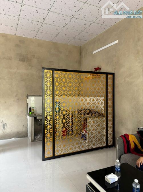 NHÀ KIỆT Ô TÔ NGUYỄN KHOA CHIÊM – HUẾ