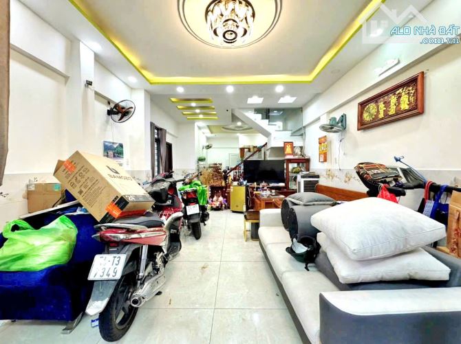 Nhà thuê 4PN Sân thượng💥 Quang Trung💥Phường 10 Gò Vấp 4x15m giá 15 triệu