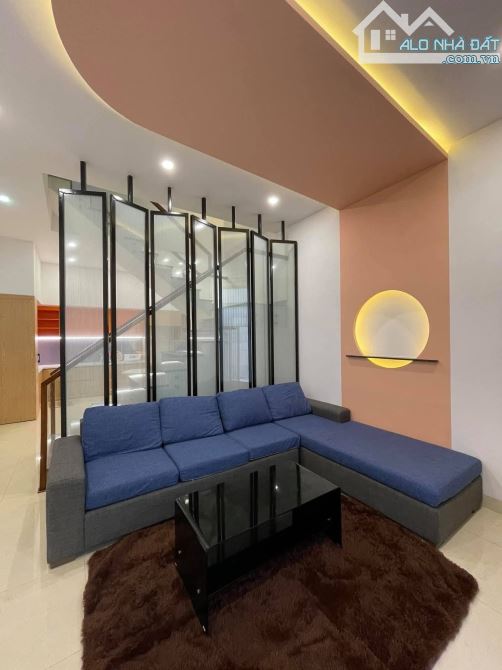 CHO THUÊ NHÀ KIỆT ĐƯỜNG: HỒ XUÂN HƯƠNG - 2PN - 3WC - SÁT BIỂN