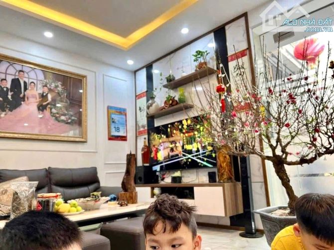 Nhà nguyên căn Trần Phú - Hà Đông : 50m, 3 tầng, 15 triệu