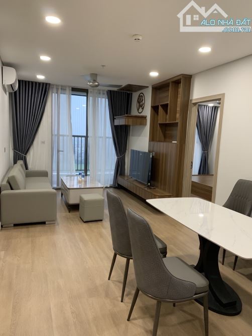 CHO THUÊ CHUNG CƯ KHAI SƠN CITY-NGỌC THỤY-LONG BIÊN-DT 101 M2-3PN - GIÁ 17 TR/TH.