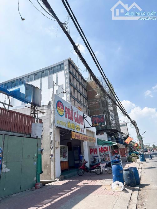 📢 Cho Thuê Mặt Bằng Kinh Doanh – Vị Trí Đẹp Q9 (cũ)📍 Mặt tiền đường D400, gần Bệnh viện