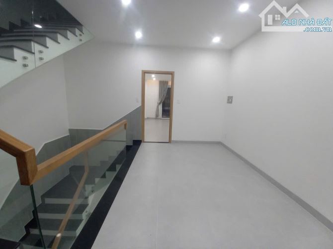 Cho thuê nhà nguyên căn tại KDC Lovera Park – 1 trệt 2 lầu - 10,5 triệu/ tháng