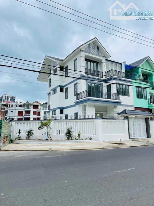 CHO THUÊ BIỆT THỤE 3 TẦNG HÒN XỆN PHƯỜNG BẮC NHA TRANG KHÁNH HOÀ