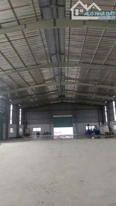 Cho thuê kho xưởng xây 7.500m² ở Đức Hòa, Long An giá 300tr/tháng