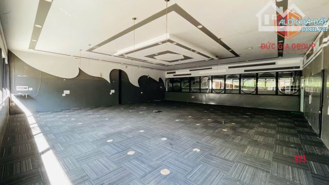 Cho thuê mặt bằng ngang 16m khu dân cư D2D phường Trấn Biên