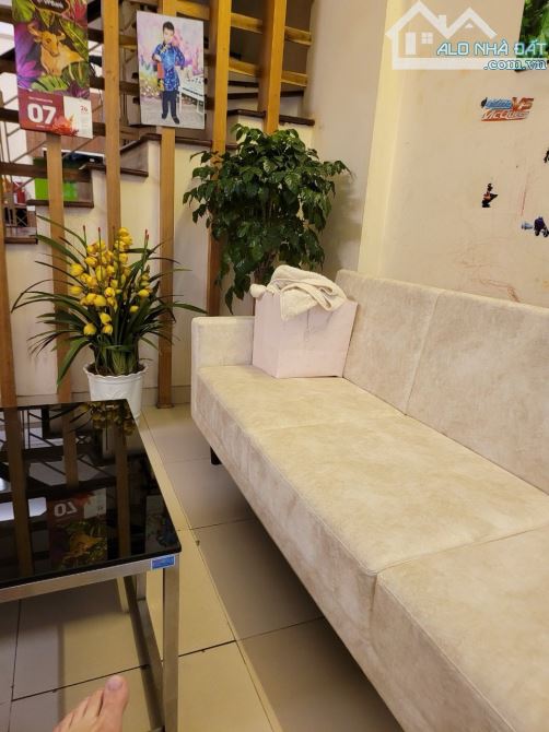 Cho thuê ngõ 297 TRẦN CUNG, Phạm Văn Đồng. 15 triệu/ tháng. Phù hợp ở gia đình, văn phòng
