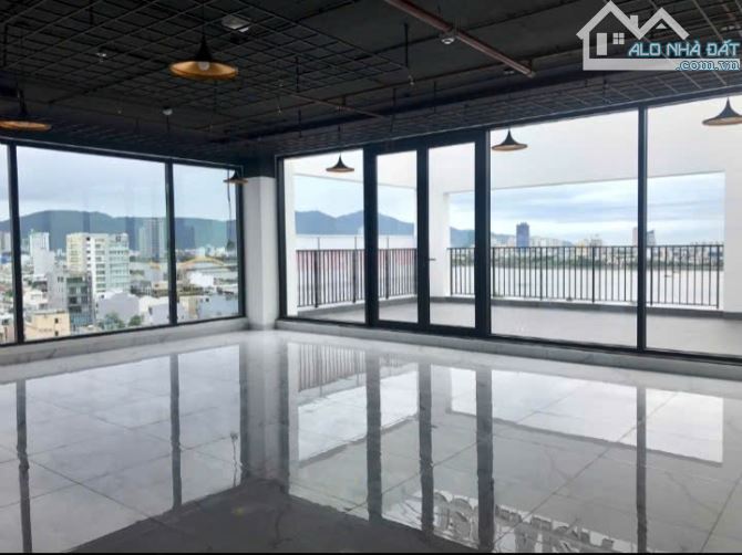 VĂN PHÒNG CHO THUÊ mặt tiền NÚI THÀNH - View sông Hàn