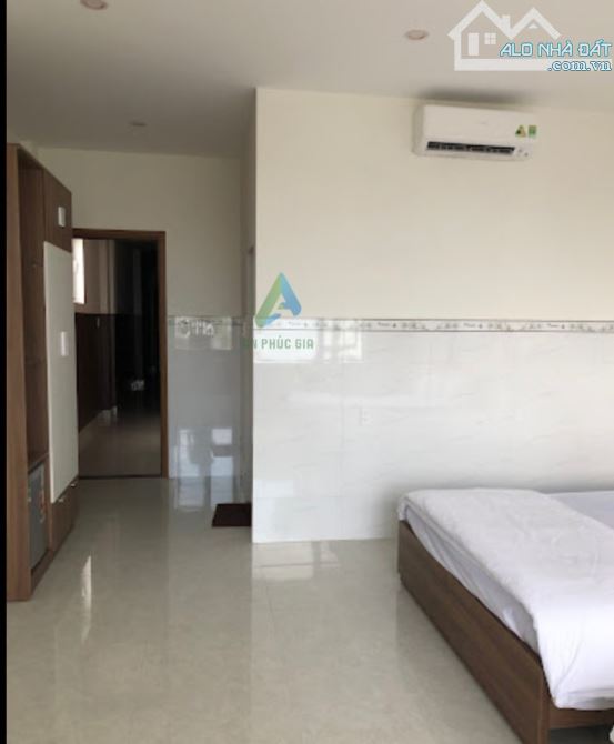CHO THUÊ KHÁCH SẠN ĐƯỜNG NGUYỄN TẤT THÀNH - 125 M² - 14 PN - GIÁ 55 TRIỆU