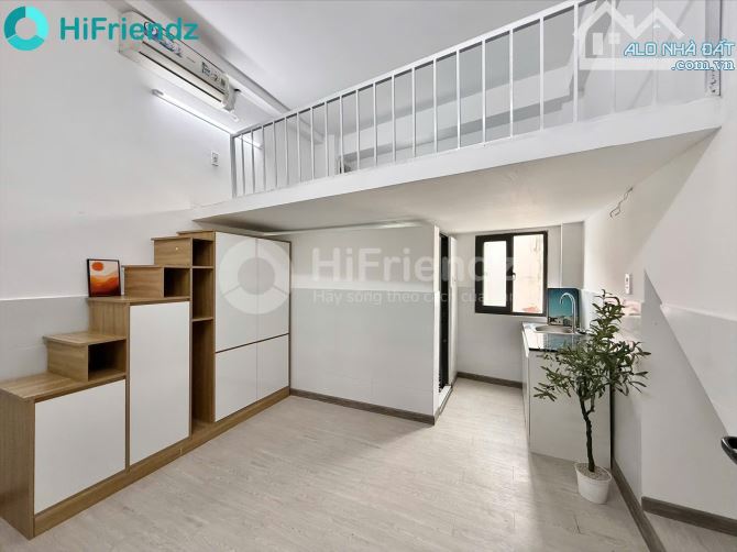 Cho thuê phòng trọ gác lửng cửa sổ trời Q4, gần Đh Luật, Đh Nguyễn Tất Thành, chợ Xóm Chiế
