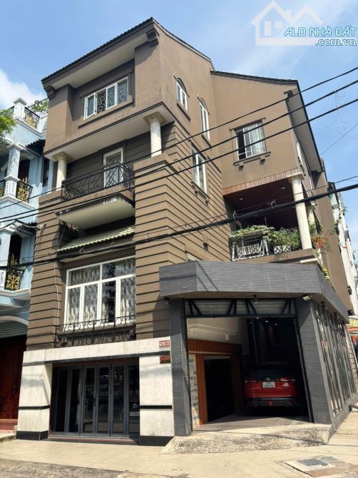 Cho thuê biệt thự 2 mặt tiền Quang Trung Gò Vấp(Chợ Hạnh Thông Tây)