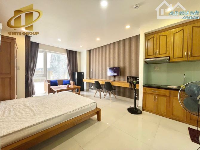 Cho thuê studio Quận 1 - full nội thất, cửa sổ lớn
