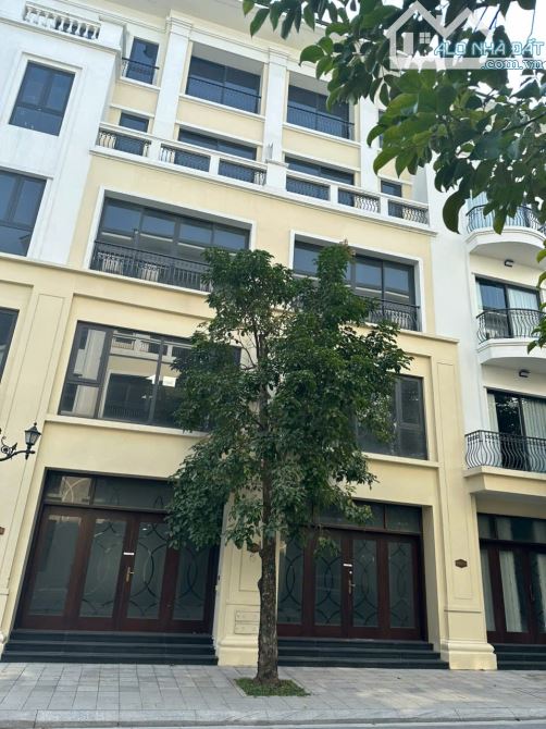 CHO THUÊ 2 CĂN LIỀN KỀ 65M² – KHU SAN HÔ 16, KĐT OCENPARK2 🔥 📍 VỊ TRÍ: KHU SAN HÔ 16, OC