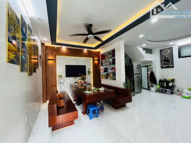 Cho thuê nhà ngõ Đằng Hải - Đằng Hải - Hải An - Hải Phòng phù hợp gia đình