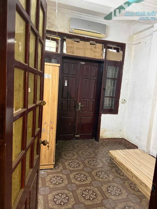 Cho thuê nhà riêng KĐT Đền Lừ 30m² × 5 tầng 7 PN, 4 vệ sinh, 13 triệu/tháng