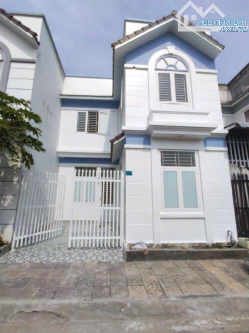 Cho thuê nhà 1 lầu khu Hoàng Quân có sân rộng 4,5 triệu