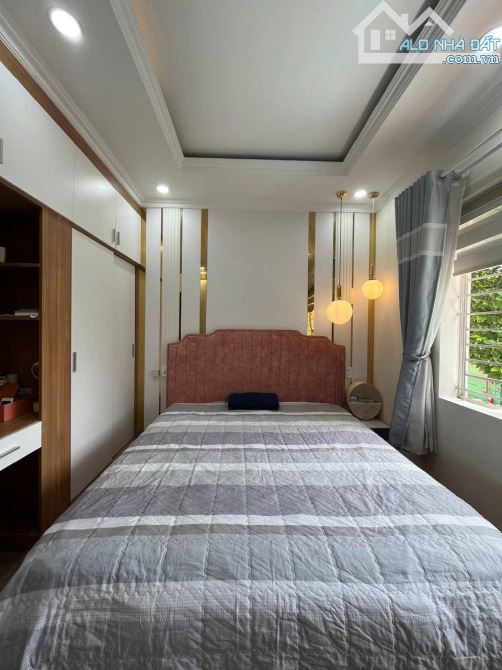 Cho thuê căn hộ Hưng Phú 70m2, full nội thất, 2 phòng ngủ, thang máy, bãi xe nội khu, mới