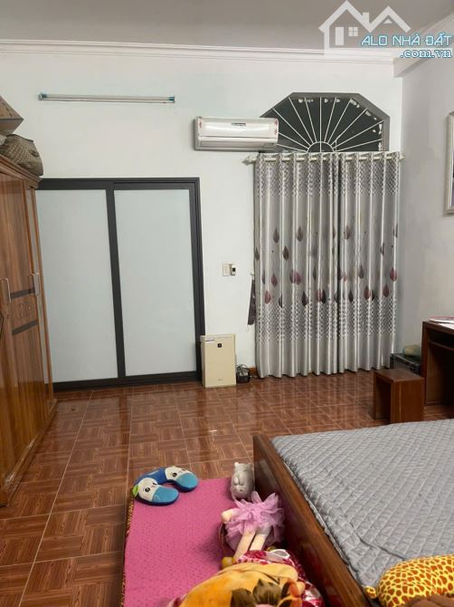 Cho thuê nhà ngõ Phụng Pháp - Văn Cao - Hải Phòng phù hợp gia đình