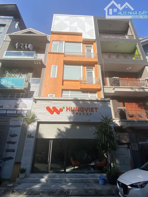 Cho thuê nhà Vinacomex Trung Văn, Nam Từ Liêm 100 mét 5 tầng mới đẹp