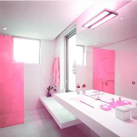 Thiết kế phòng tắm đẹp với tông màu hồng nữ tính