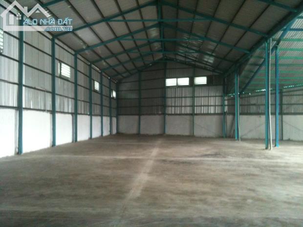 CHO THUÊ NHÀ XƯỞNG PHƯỜNG AN PHÚ ĐÔNG GẦN CHUA KHÁNH AN .DT: 500M2 GIÁ 20 TR/THÁNG