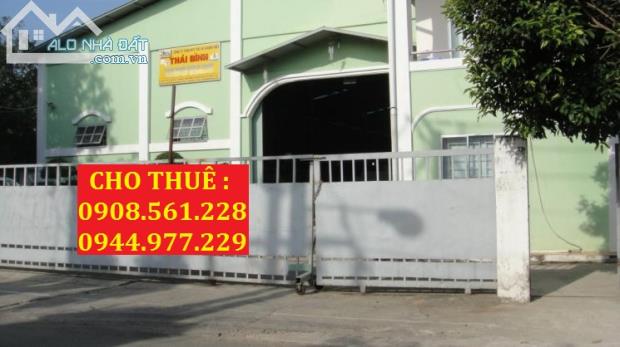 CHO THUÊ NHÀ KHO NẰM TRÊ ĐƯỜNG TA13 - PHƯỜNG THỚI AN - QUẬN 12. DT: 850M2 GIÁ 50TR/THÁNG.