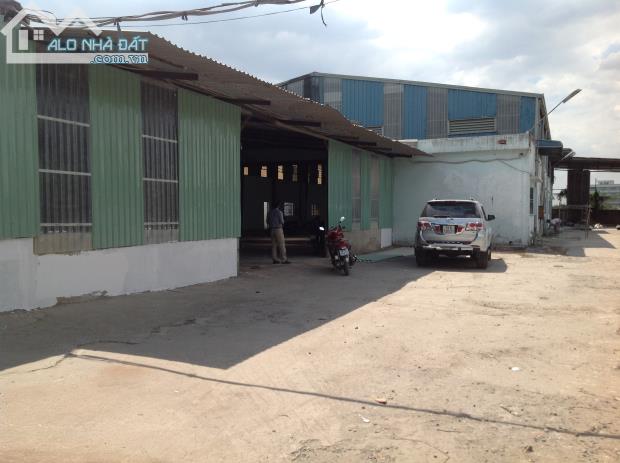 NHÀ XƯỞNG CHO THUÊ 1500M2, VƯỜN LÀI PHƯỜNG AN PHÚ ĐÔNG, QUẬN 12.
