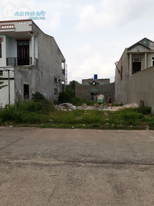 ĐẤT BÌNH DƯƠNG