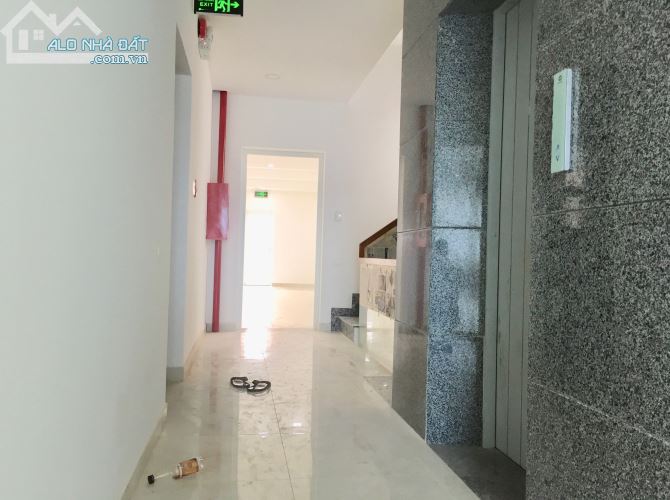 cho thuê văn phòng diện tích 30m2,50m2,70m2,80m2,100m2 đường D2 quận bình thạnh