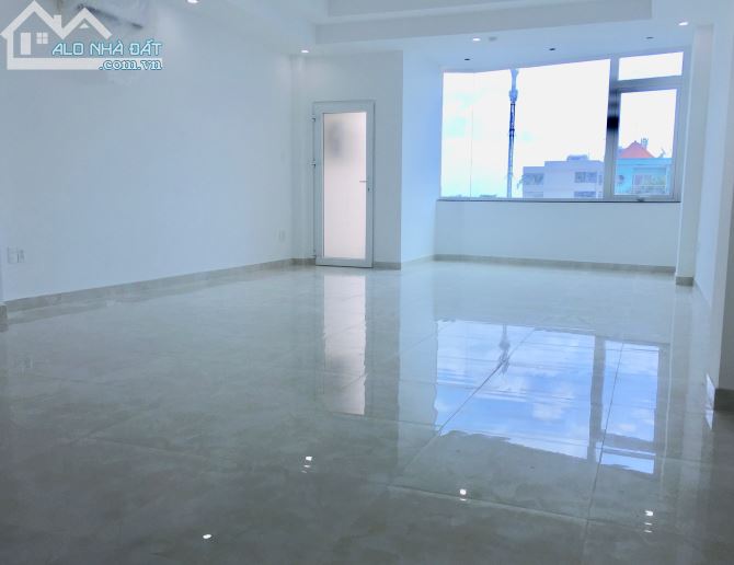 cho thuê văn phòng diện tích 30m2,50m2,70m2,80m2,100m2 đường D2 quận bình thạnh - 1