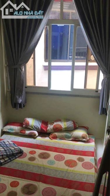 Nhà Tân Bình,Hẻm 8 m Lạc Long Quân, 3.6x19m 3Tầng,Giá 6 Tỷ 8.Liên Hệ :0981552449 - 3