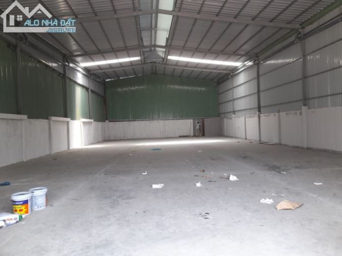 cho thuê kho xưởng diện tích 1000m2 giá 40 triệu/tháng