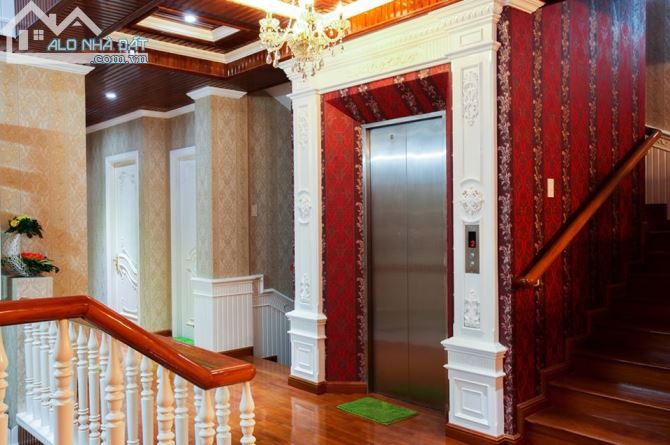 Bán biệt thự 4 lầu đường Thoại Ngọc Hầu Q.Tân Phú 7x50m nở hậu 9.5m giá 52 tỷ thương lượng - 2