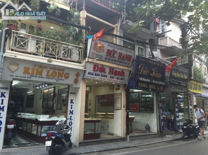 Bán nhà MP Hàng Chiếu, Hàng Mã 90m2,mặt tiền 4,3mx 5 tầng Giá có 39 tỷ