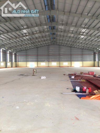 Cho thuê kho q2 dt 500m2, 600m2, 2000m2, giá 65,000đ/m2 LH: 0902 593 699 hd dai hang